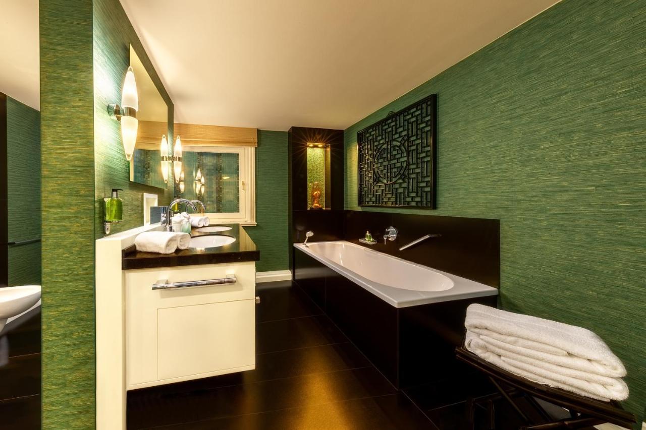 Hotel Village 4*